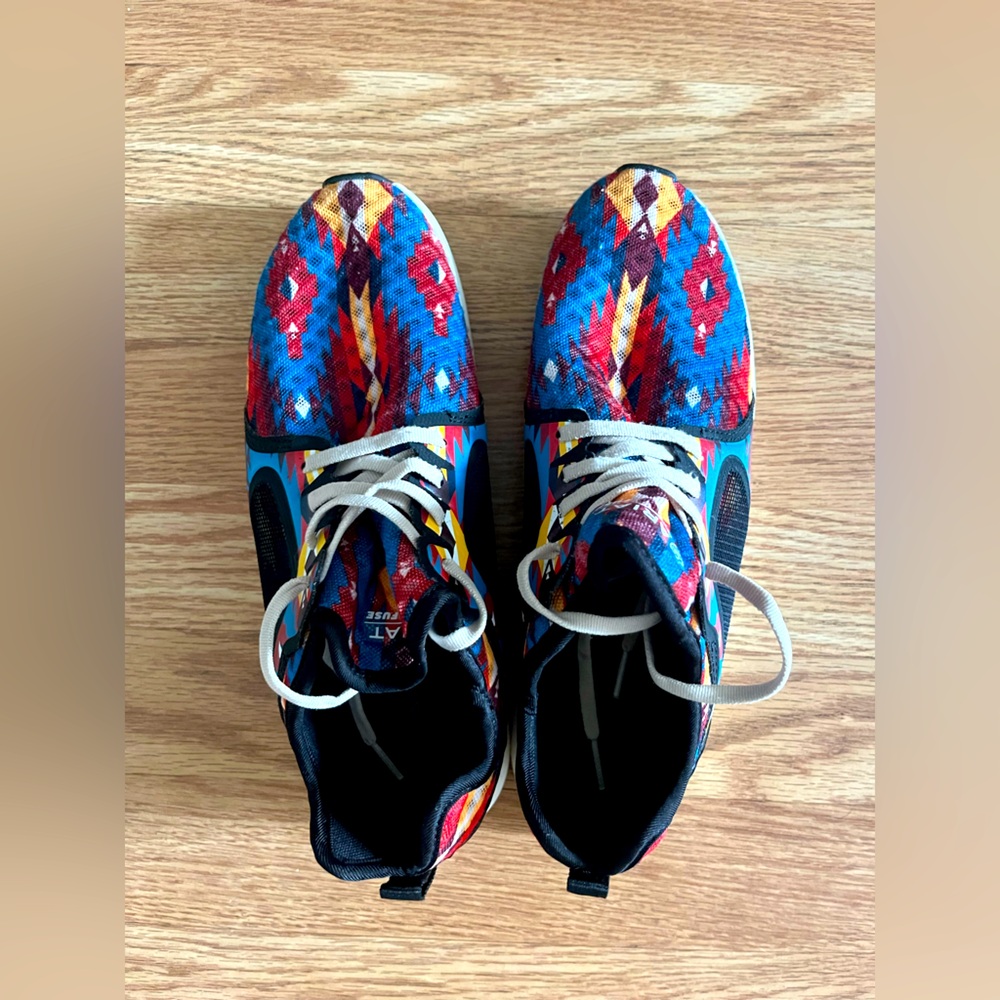 Arita Sneakers: Size 9